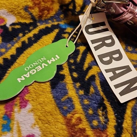 NWT Urban Outfitters Nunoo Vegan Faux Leather Metallic Shoulder Mini Bag - Picture 2 of 12